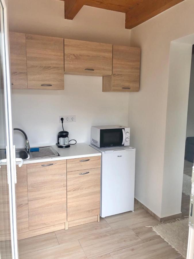 Lena Vendeghaz Hotell Balatonberény Eksteriør bilde